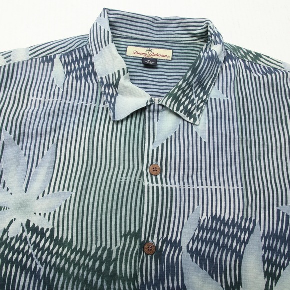 Tommy Bahama Shirt Mens XL Blue 100% Silk Camp Hawaiian Aloha Palm Button Up - Picture 1 of 9